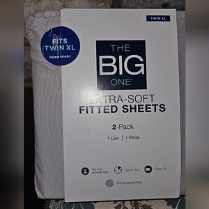 NWT The Big One Twin XL Fitted Sheets
